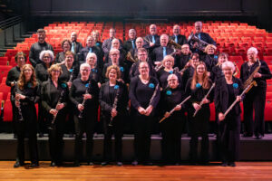 Groepsfoto midden orkest